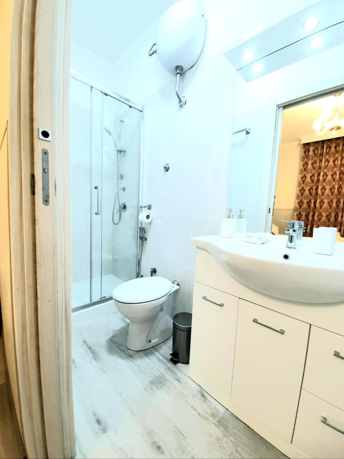Oscar Suite Home Rome Bilik gambar